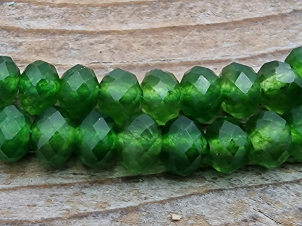 Jadekette grn facettiert 6x4mm